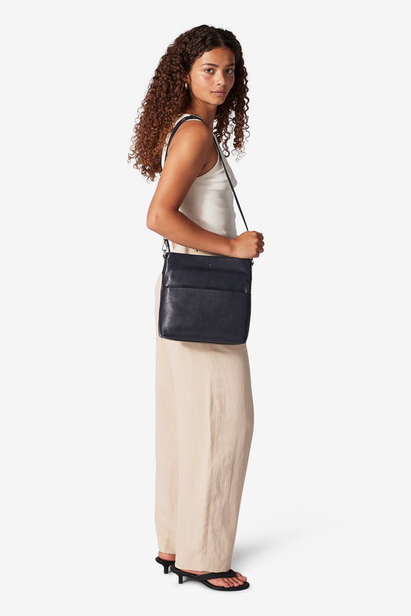 Cormorano shoulder bag Andrea Navy