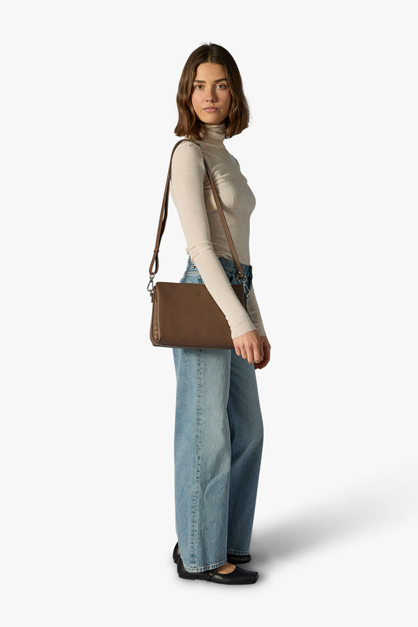 Cormorano shoulder bag Yasemin Latte