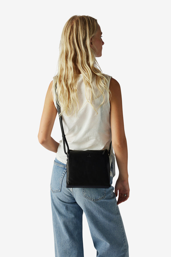 Venezia shoulder bag Sus Black