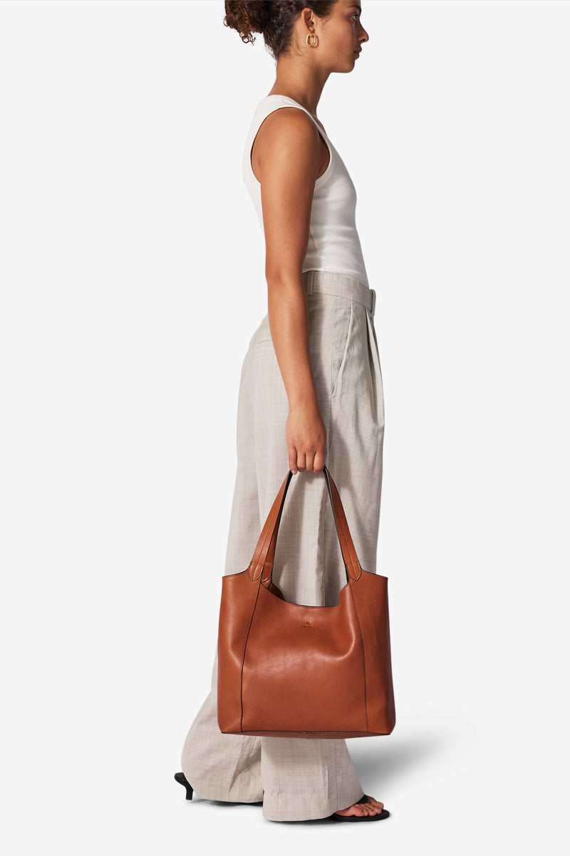 Portofino shopper Elsa Brown