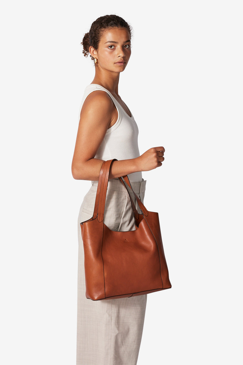 Portofino shopper Elsa Brown