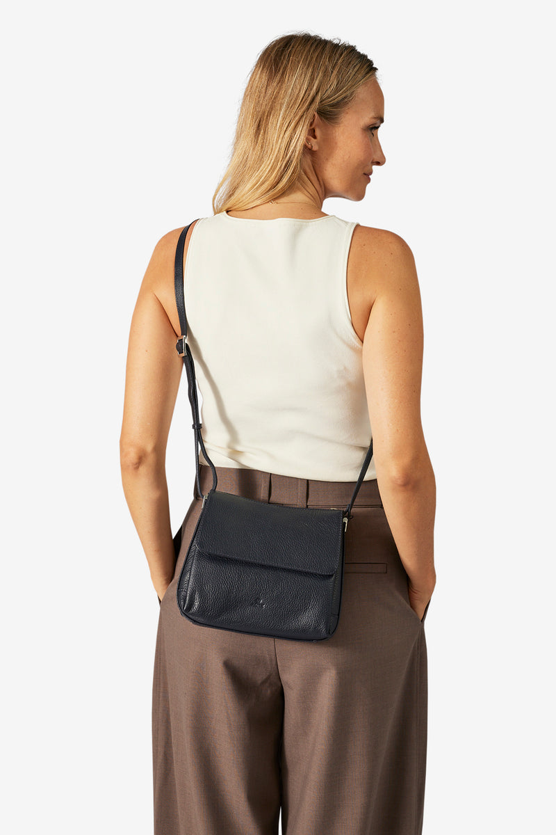 Cormorano shoulder bag Maiken Navy