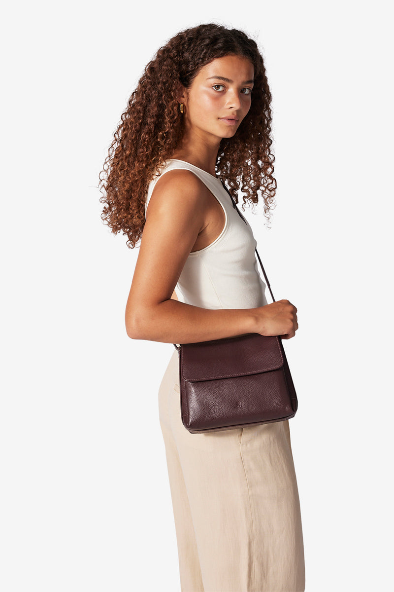 Cormorano shoulder bag Maiken Burgundy