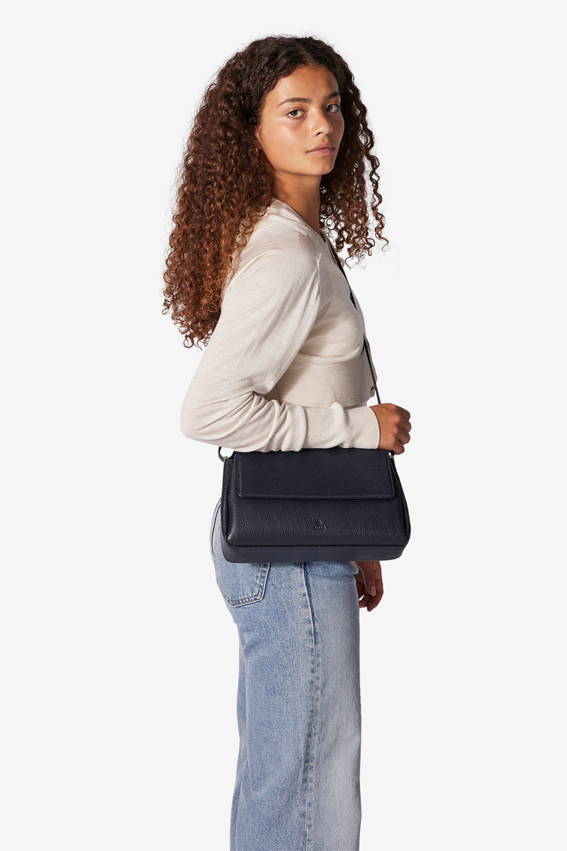 Cormorano shoulder bag Stefanie Navy