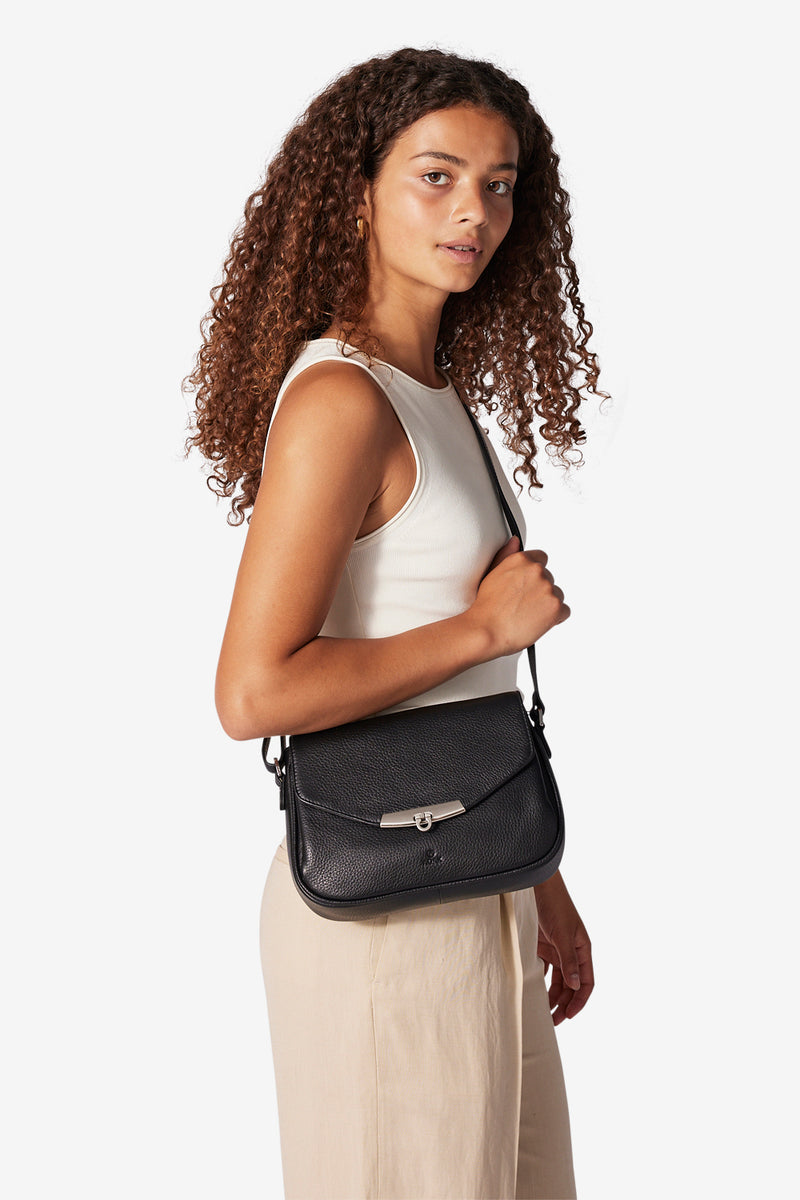 Cormorano shoulder bag Leah Black