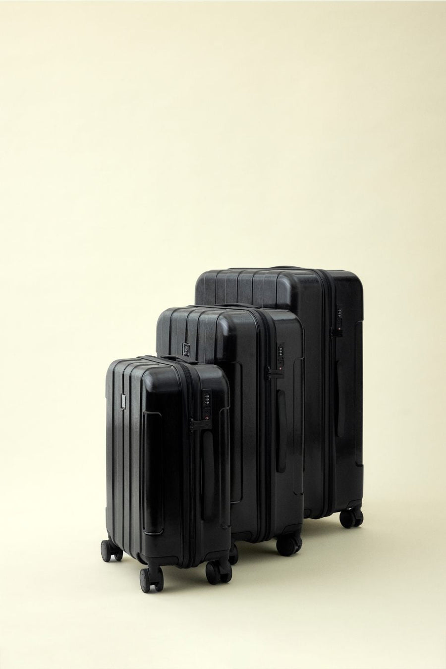 Adax hardcase 76cm Andy Black - ADAX - Kufferter