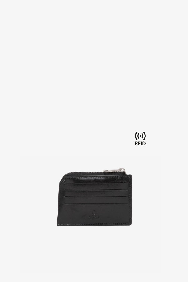 Salerno credit card holder Susy Black