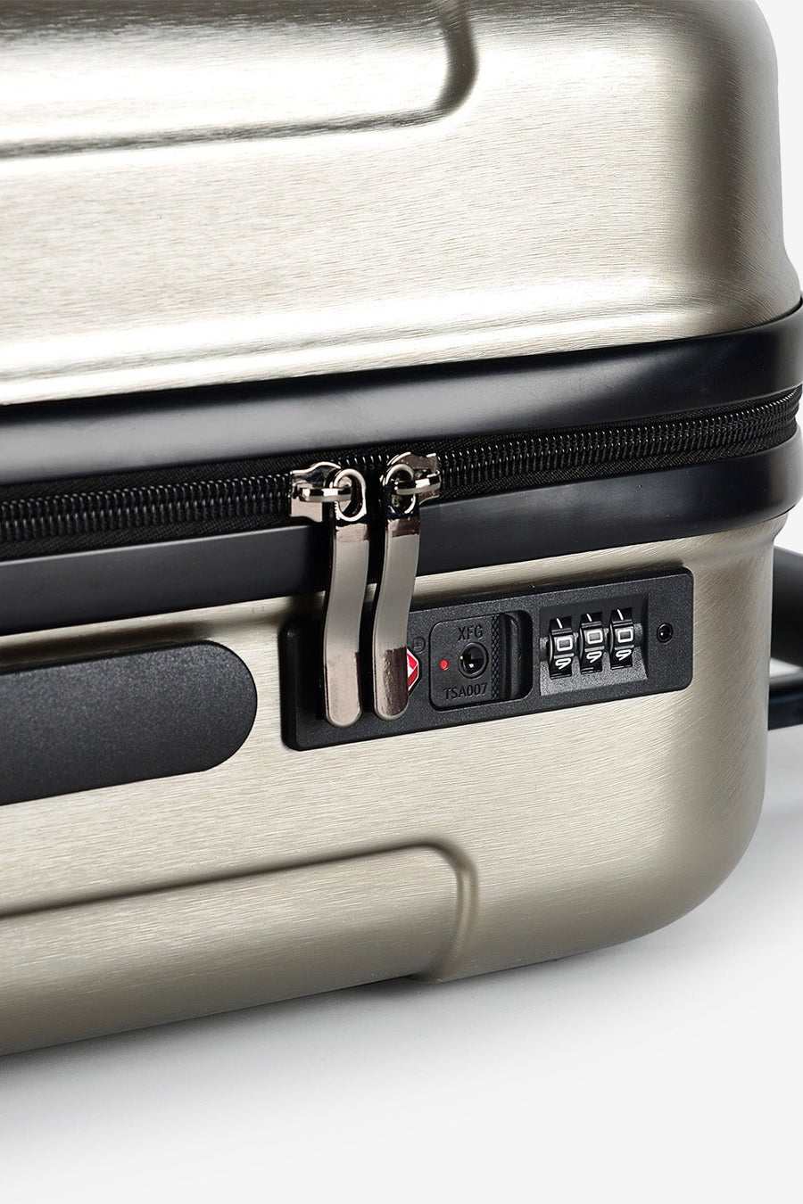 Adax hardcase 67cm Miley Grafit - ADAX - Kufferter